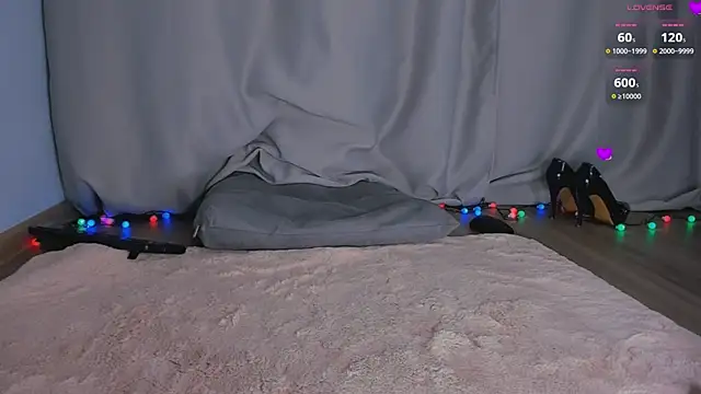 queen carly online show from 9, 12, 2024