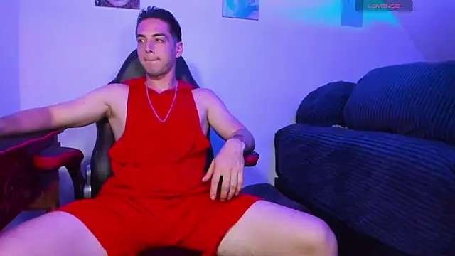 Snapshot of Alex_smith00 chatting on 15, 12, 2024 Alex smith00 online show from 15, 12, 2024