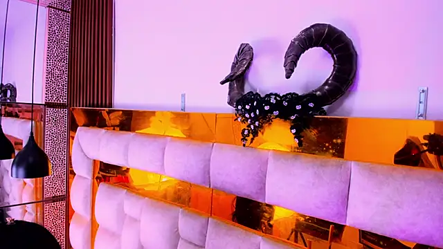 bigass monic online show from 14, 1, 2026