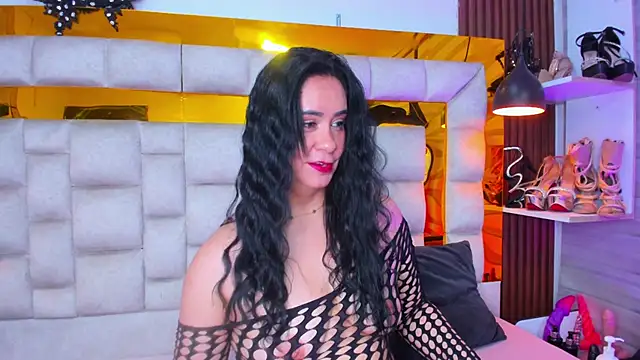 Snapshot of bigass_monic chatting on 30, 4, 2026 bigass monic online show from 30, 4, 2026