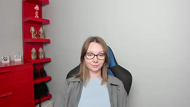 Cookie zoe online show from 12, 6, 2026