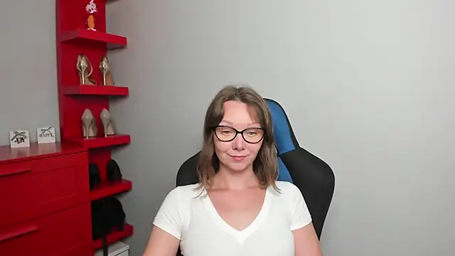 Cookie zoe online show from 13, 7, 2026