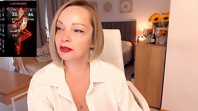 Tilly Eliot online show from 14, 3, 2026