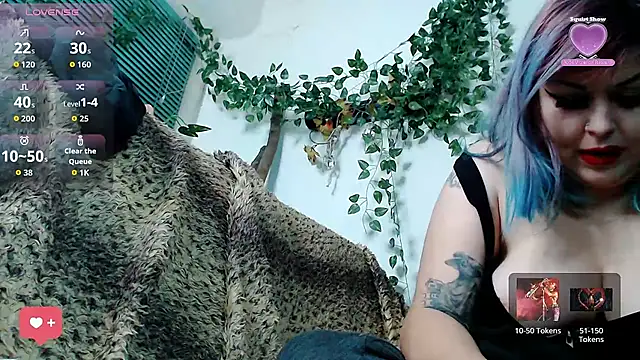 Psychobitch7 online show from 9, 11, 2025