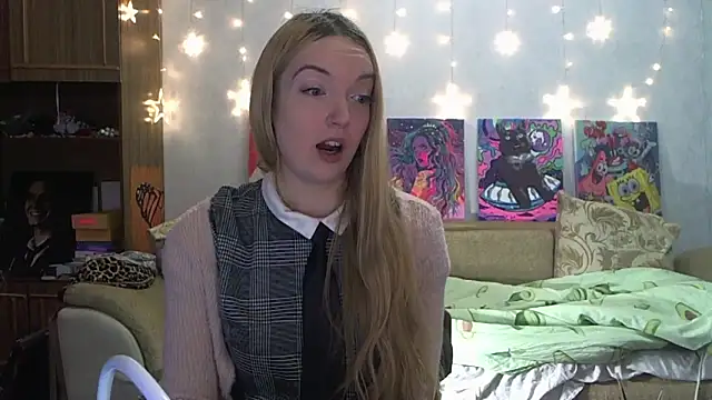 Snapshot of SecretSophia chatting on 13, 1, 2025 SecretSophia online show from 13, 1, 2025