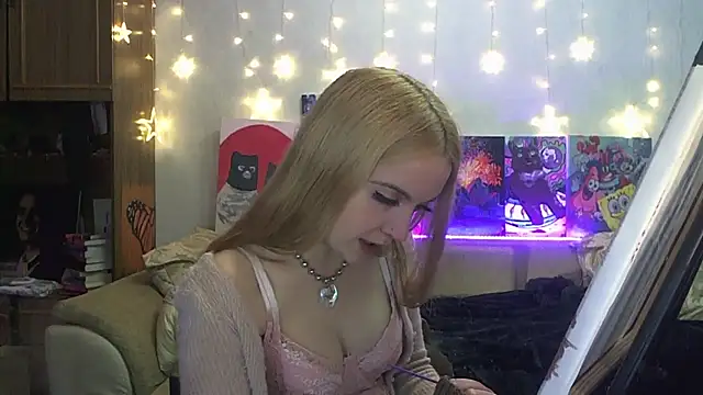 Snapshot of SecretSophia chatting on 7, 3, 2025 SecretSophia online show from 7, 3, 2025