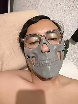 Snapshot of HardestPepe chatting on 27, 3, 2026 HardestPepe online show from 27, 3, 2026