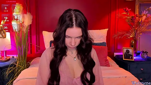 MiaMuse online show from 10, 2, 2025