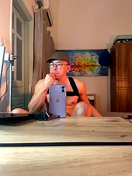 Snapshot of hornynerd1234 chatting on 4, 12, 2025 hornynerd1234 online show from 4, 12, 2025