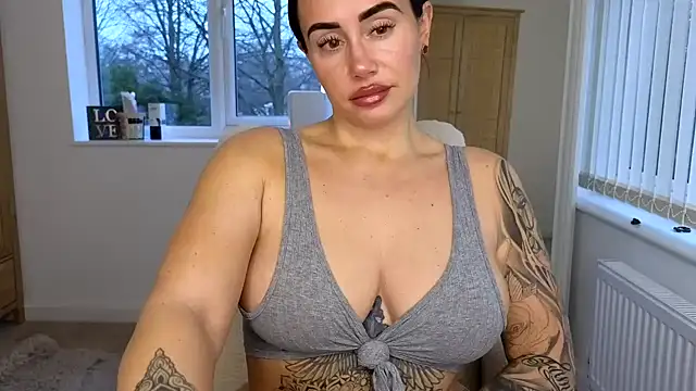 LibbyLoveHeartx online show from 10, 2, 2026