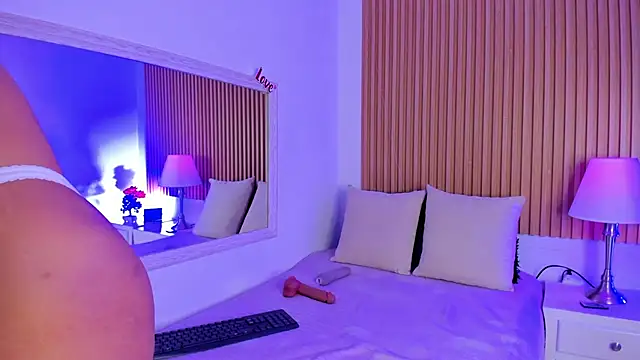 GenesisRuiz online show from 5, 3, 2025