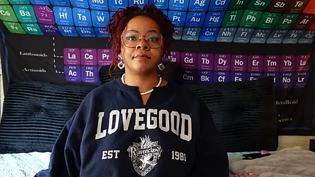 -khayaparker online show from 24, 4, 2026