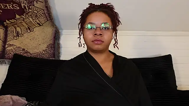 -khayaparker online show from 28, 4, 2026