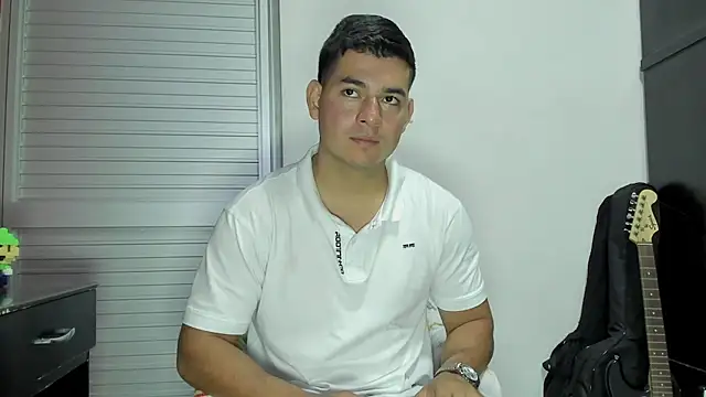 Snapshot of VincentSavage chatting on 8, 2, 2026 VincentSavage online show from 8, 2, 2026