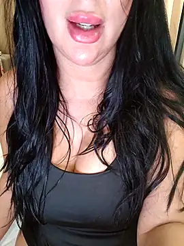 Queen sousou online show from 25, 4, 2026