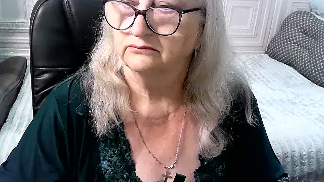 LolkaAlyss online show from 9, 6, 2026