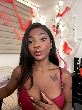 Snapshot of Vane_Rossee chatting on 22, 10, 2025 Vane Rossee online show from 22, 10, 2025