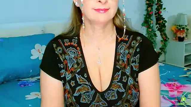 Tyana40 online show from 21, 3, 2025