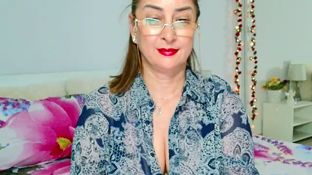 Snapshot of Tyana40 chatting on 15, 5, 2026 Tyana40 online show from 15, 5, 2026