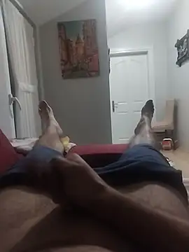 Snapshot of Aykut1990 chatting on 2, 11, 2025 Aykut1990 online show from 2, 11, 2025