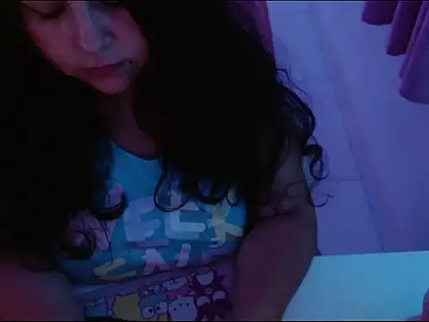 Snapshot of KittyK3 chatting on 7, 2, 2026 KittyK3 online show from 7, 2, 2026