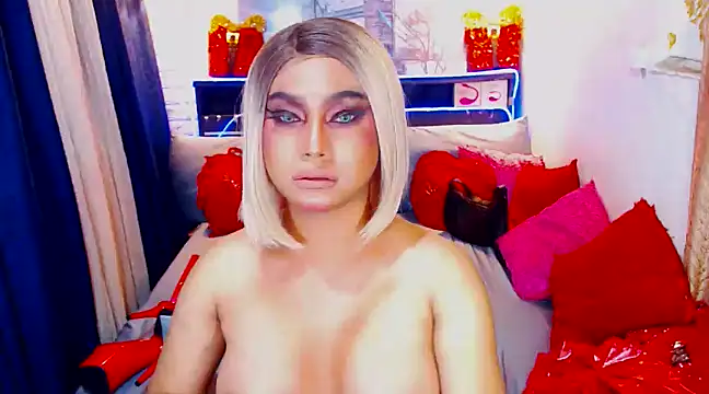 TsGoddessNhicolle online show from 25, 1, 2025