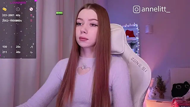 Snapshot of Annelitt chatting on 2, 1, 2025 Annelitt online show from 2, 1, 2025