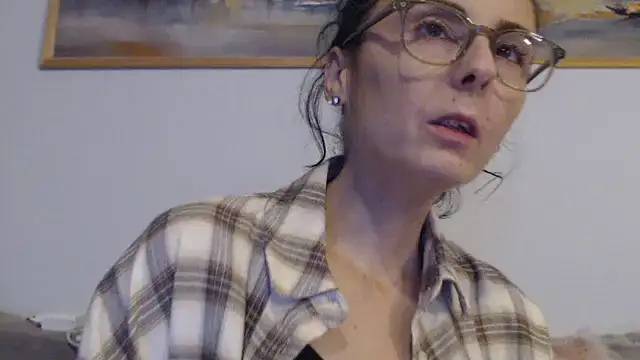 Snapshot of cleophee chatting on 4, 12, 2025 cleophee online show from 4, 12, 2025