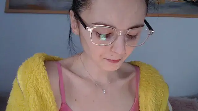 Snapshot of cleophee chatting on 5, 3, 2026 cleophee online show from 5, 3, 2026