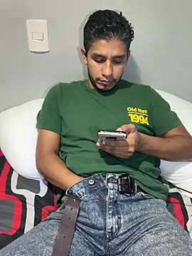 Snapshot of Darkdickhard chatting on 17, 10, 2025 Darkdickhard online show from 17, 10, 2025