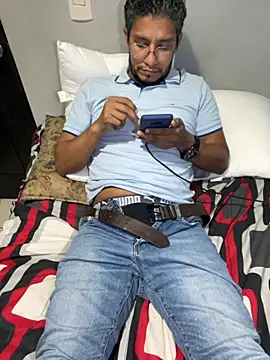 Snapshot of Darkdickhard chatting on 3, 11, 2025 Darkdickhard online show from 3, 11, 2025