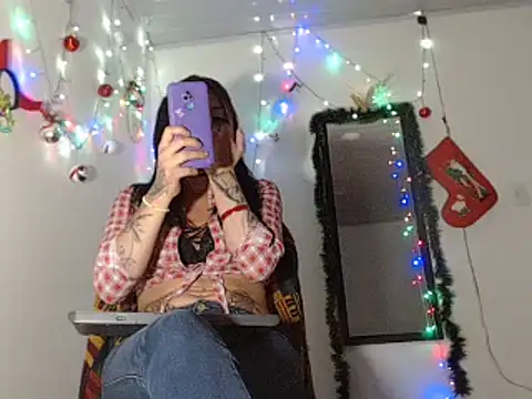 MARIANAWEED online show from 5, 1, 2025