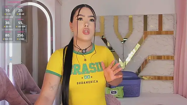 sophy champagne online show from 25, 6, 2026