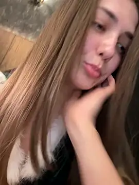 Snapshot of thelissawayne chatting on 23, 12, 2024 thelissawayne online show from 23, 12, 2024