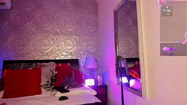 vennus1  online show from 24, 10, 2025