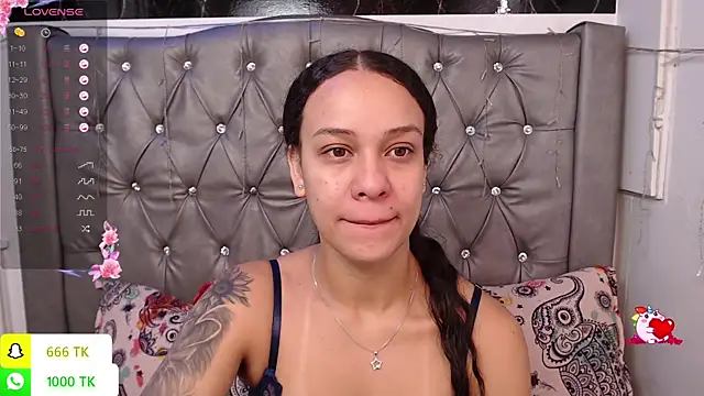 LAILAGUMMY online show from 8, 7, 2026