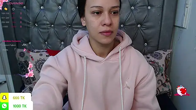 LAILAGUMMY online show from 22, 7, 2026