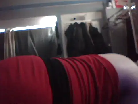 Snapshot of Slutviki69 chatting on 19, 10, 2025 Slutviki69 online show from 19, 10, 2025