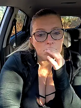 winniess40 online show from 12, 1, 2025