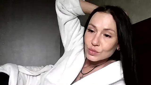 JulianaGold1 online show from 19, 4, 2026