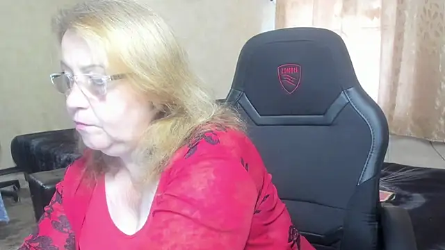 Frau Marta online show from 13, 9, 2025