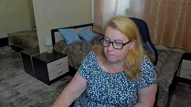 Frau Marta online show from 21, 6, 2026