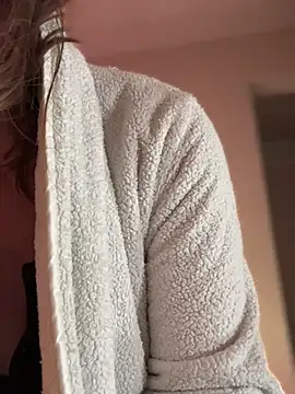 Snapshot of MaiseKnox chatting on 24, 1, 2025 MaiseKnox online show from 24, 1, 2025