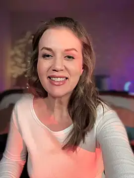 Snapshot of MaiseKnox chatting on 7, 2, 2025 MaiseKnox online show from 7, 2, 2025