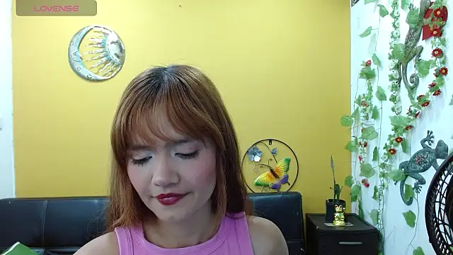 miss tinnymafe online show from 13, 2, 2025