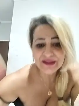 vivifernades online show from 14, 2, 2025