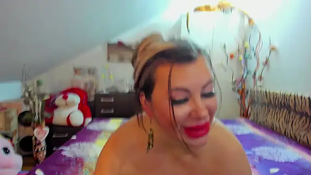 Snapshot of Raffaelababy chatting on 15, 2, 2025 Raffaelababy online show from 15, 2, 2025