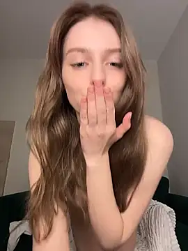 AnikaBest online show from 19, 4, 2026