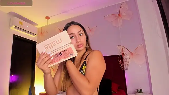 Vivi prinncess online show from 8, 9, 2025