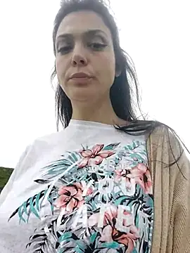 JoLeNe27 online show from 10, 3, 2025